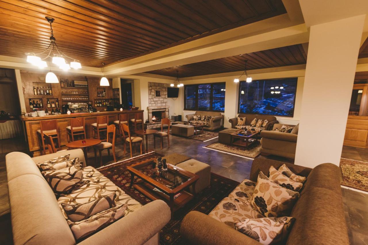Thea Mainalou Hotel วิตีนา ภายนอก รูปภาพ